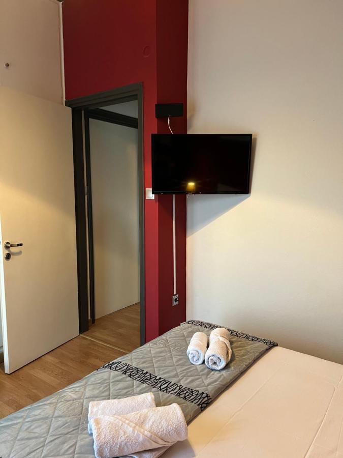 Above Apartments Near The Airport Artemida (Attica) Exterior foto